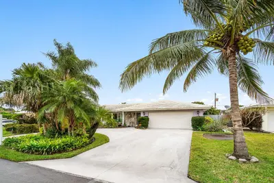 1220 SW 25th Place, Boynton Beach – sold
