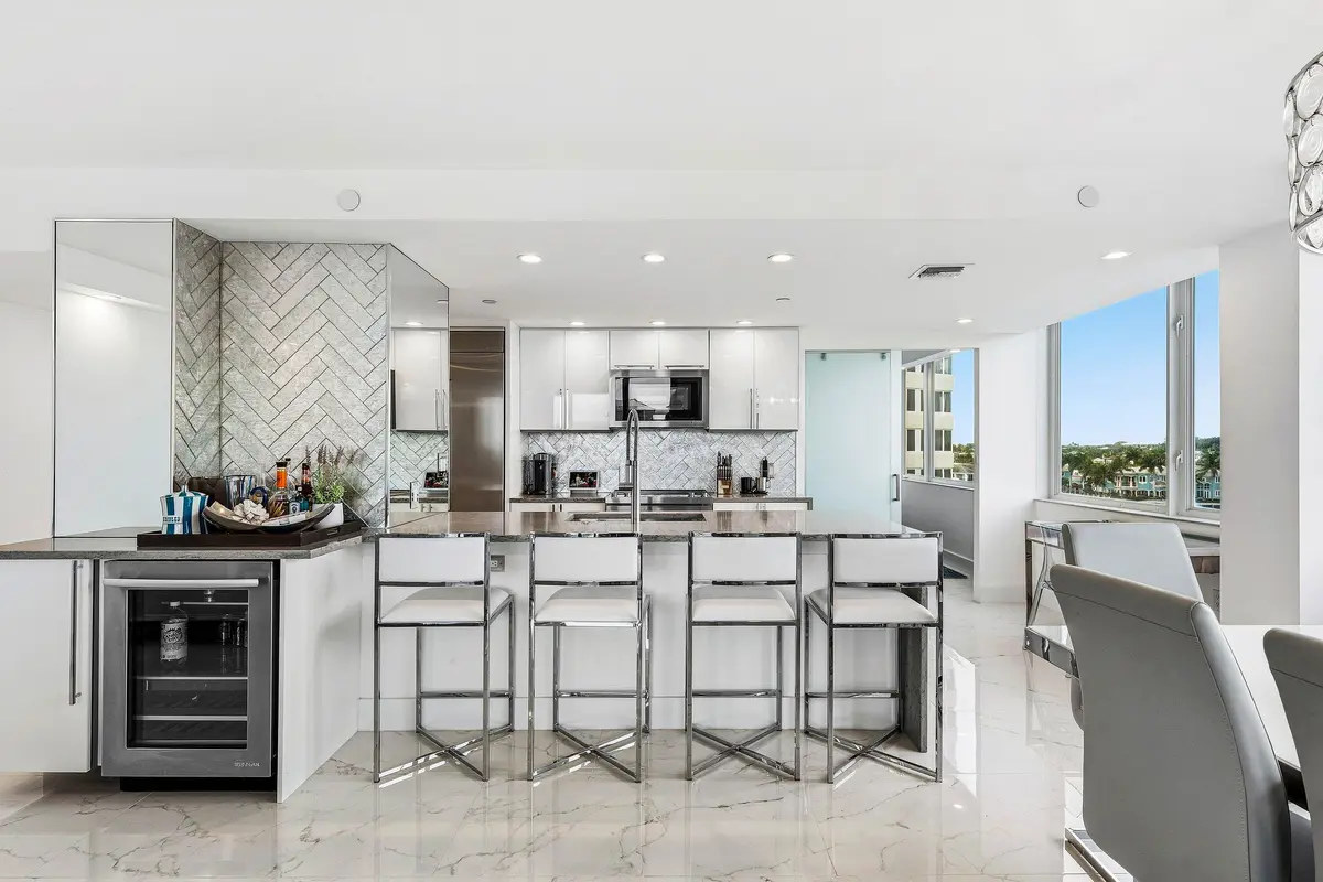 008-3912SouthOceanBoulevard-605-Highland at 3912 S Ocean Boulevard 605, Highland Beach