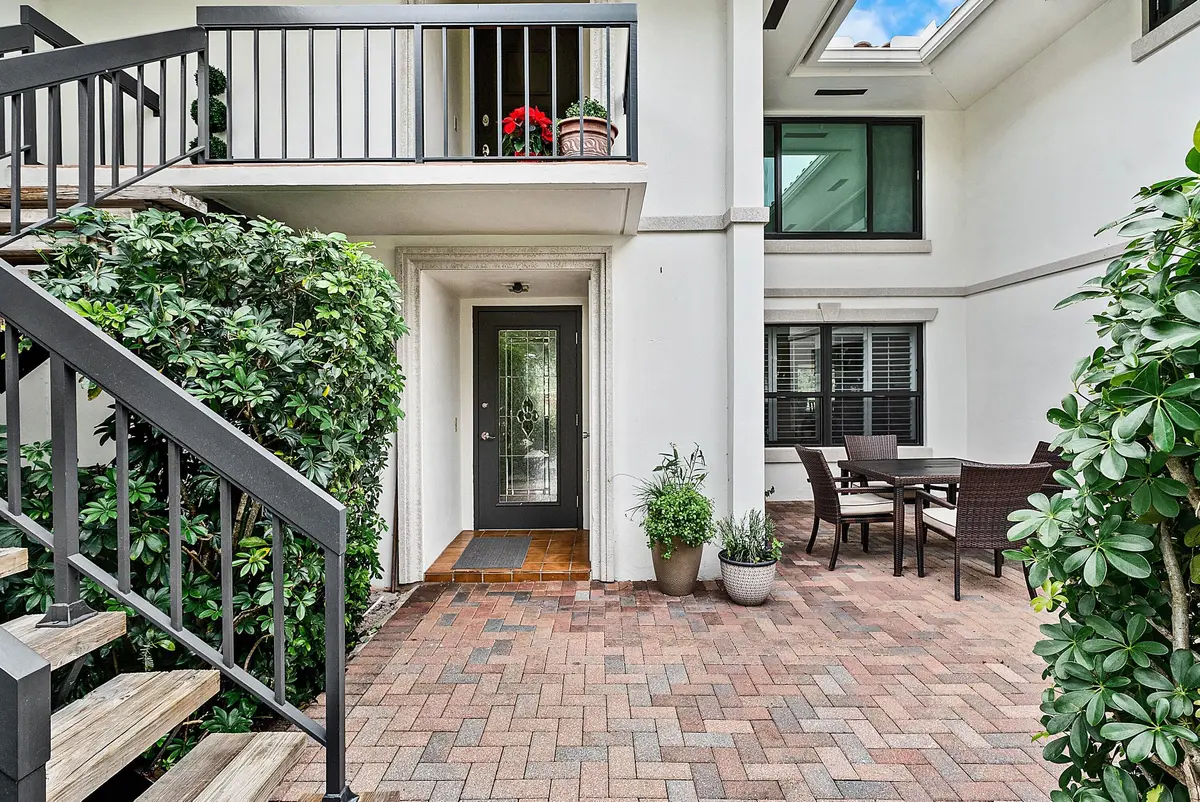 Open Patio at 10171 Quail Covey Road Hibiscus N, Boynton Beach