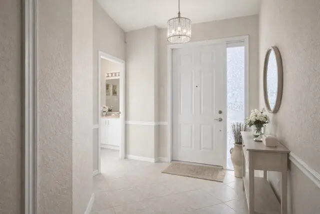 Floral Lakes entrance at 6239 Caladium Road, Delray Beach