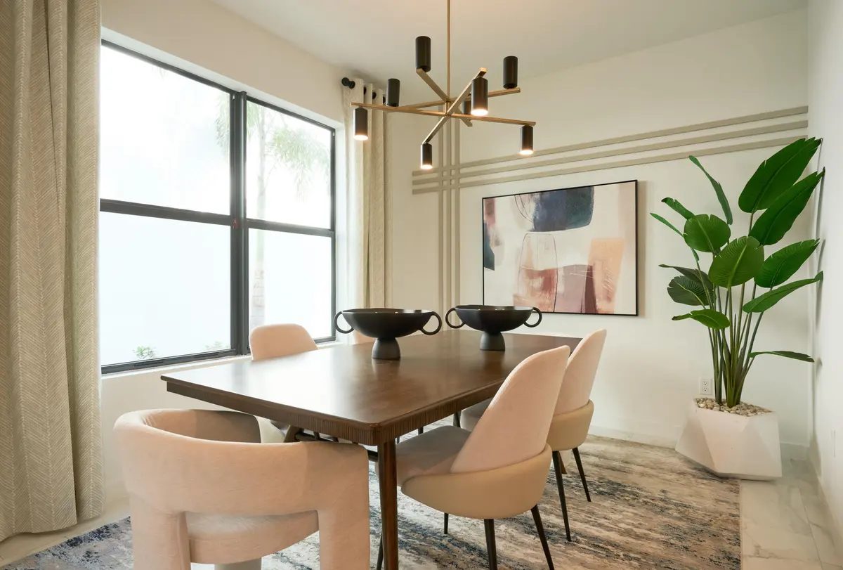 Ellery Dining Room at 7250 Brenner Avenue, Lake Worth