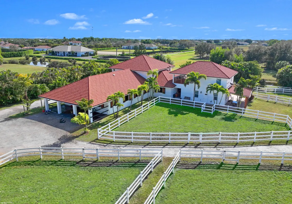 The stable & staff housing at 15330 Ocean Breeze Lane, Wellington