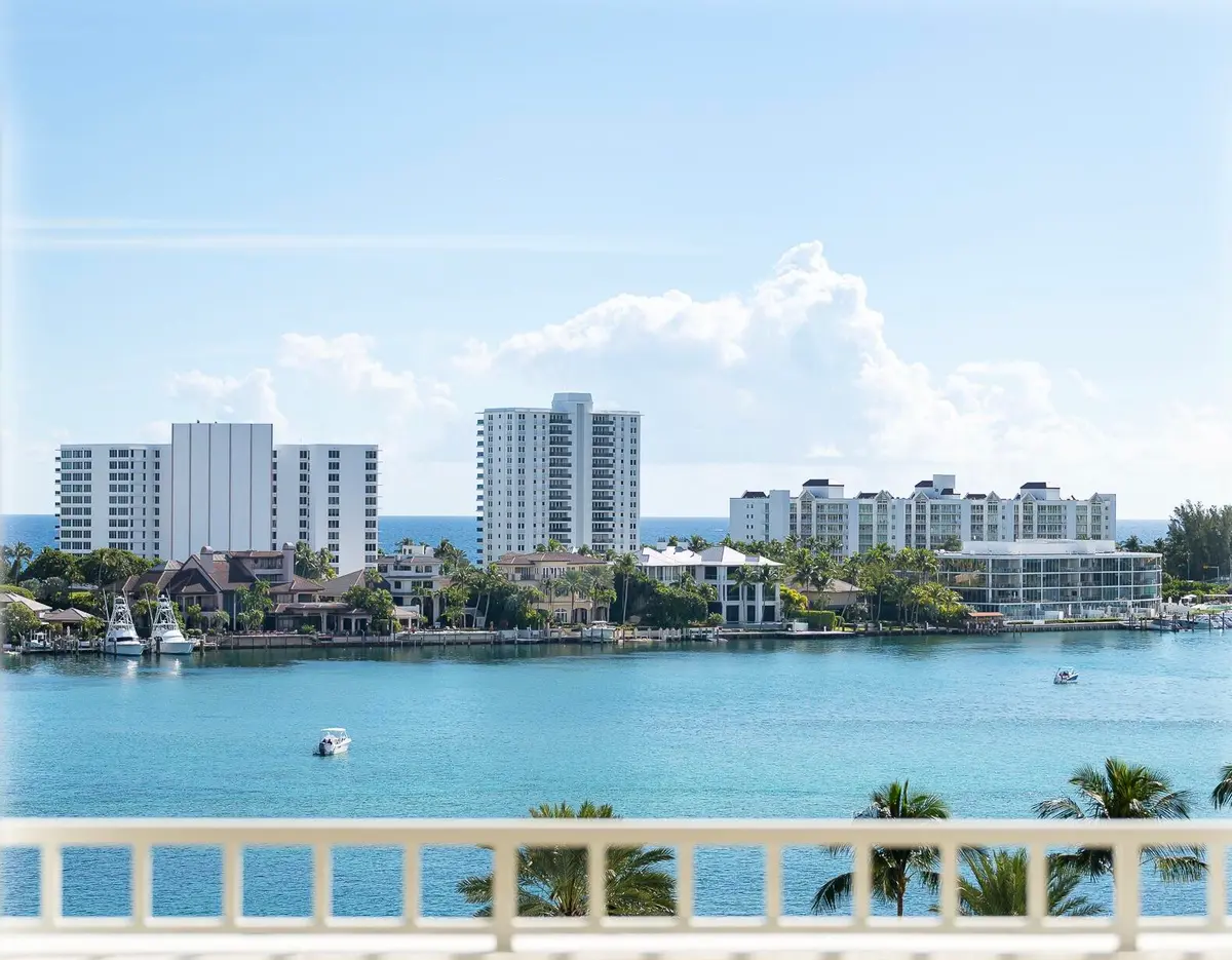 new-31 3 at 300 SE 5th Avenue 8140, Boca Raton