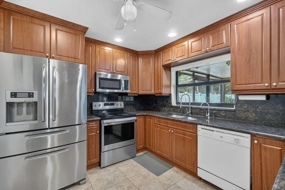 9-web-or-mls-8I8A9475 at 1236 SW 75th Avenue, North Lauderdale