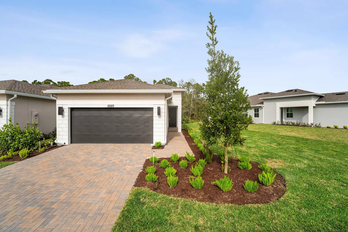 Front Exterior at 10123 Dreamweaver Road 48, Port St. Lucie
