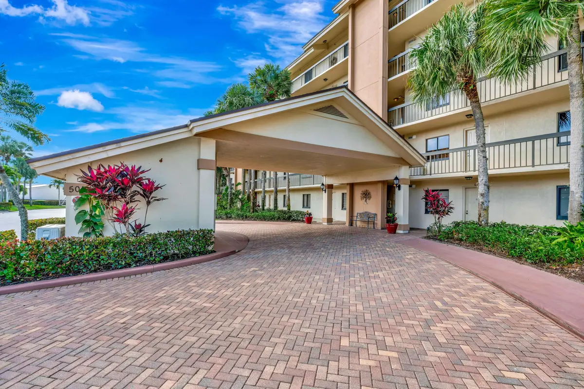 _MLP0009 at 501 Seafarer Circle 204, Jupiter