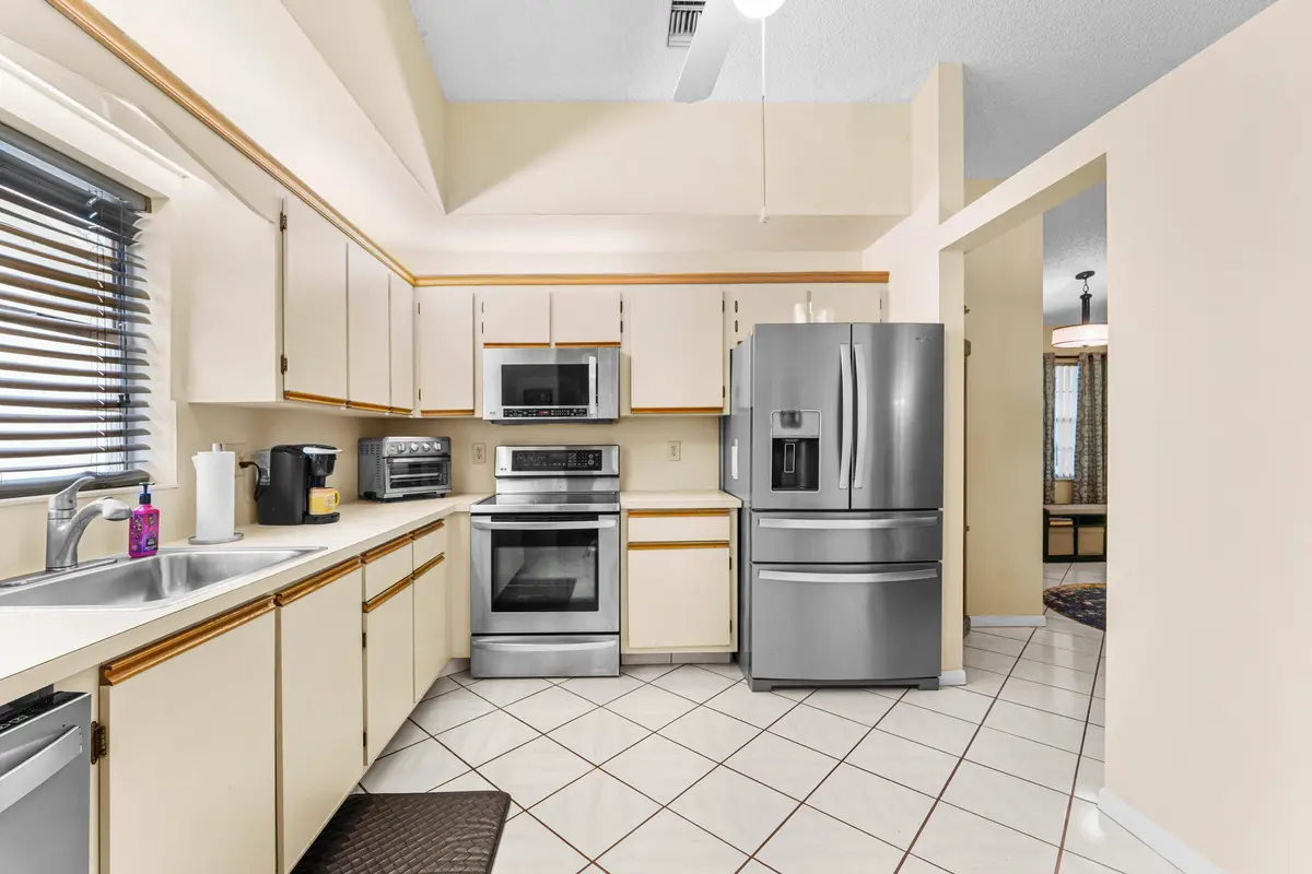 017-5329GarrettLane-WestPalmBeach-FL-334 at 5329 Garrett Lane, West Palm Beach