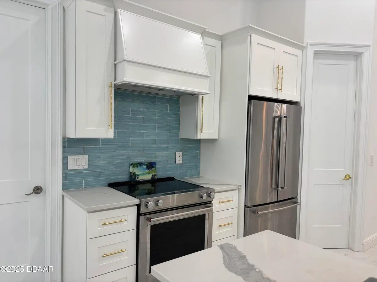VERO10 at 2255 82nd Avenue, Vero Beach