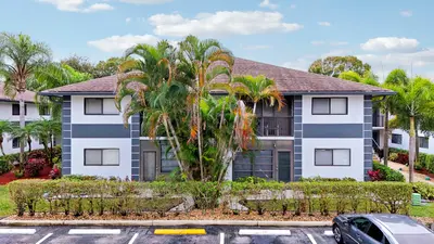 15364 Lakes Of Delray Boulevard 61, Delray Beach – sold
