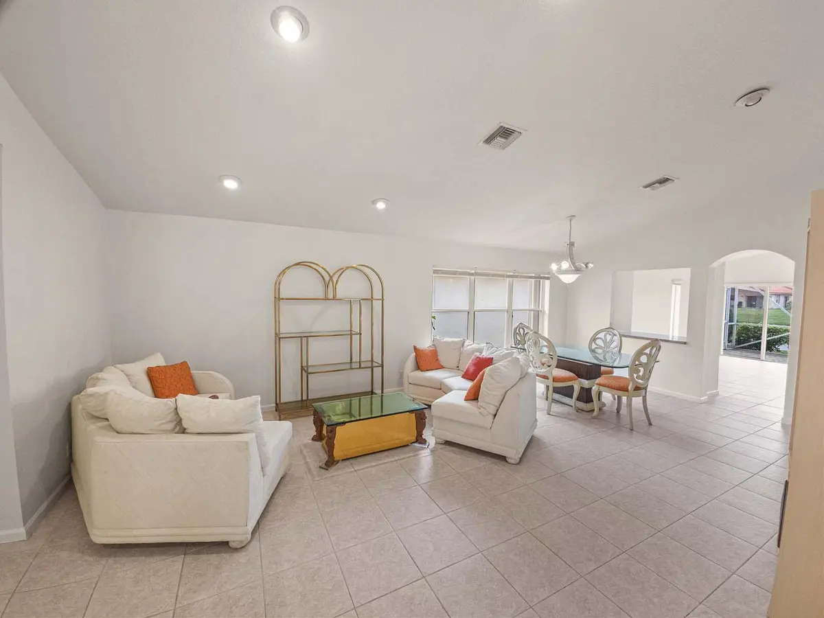 LIVING ROOM at 5111 Pelican Cove Drive, Boynton Beach