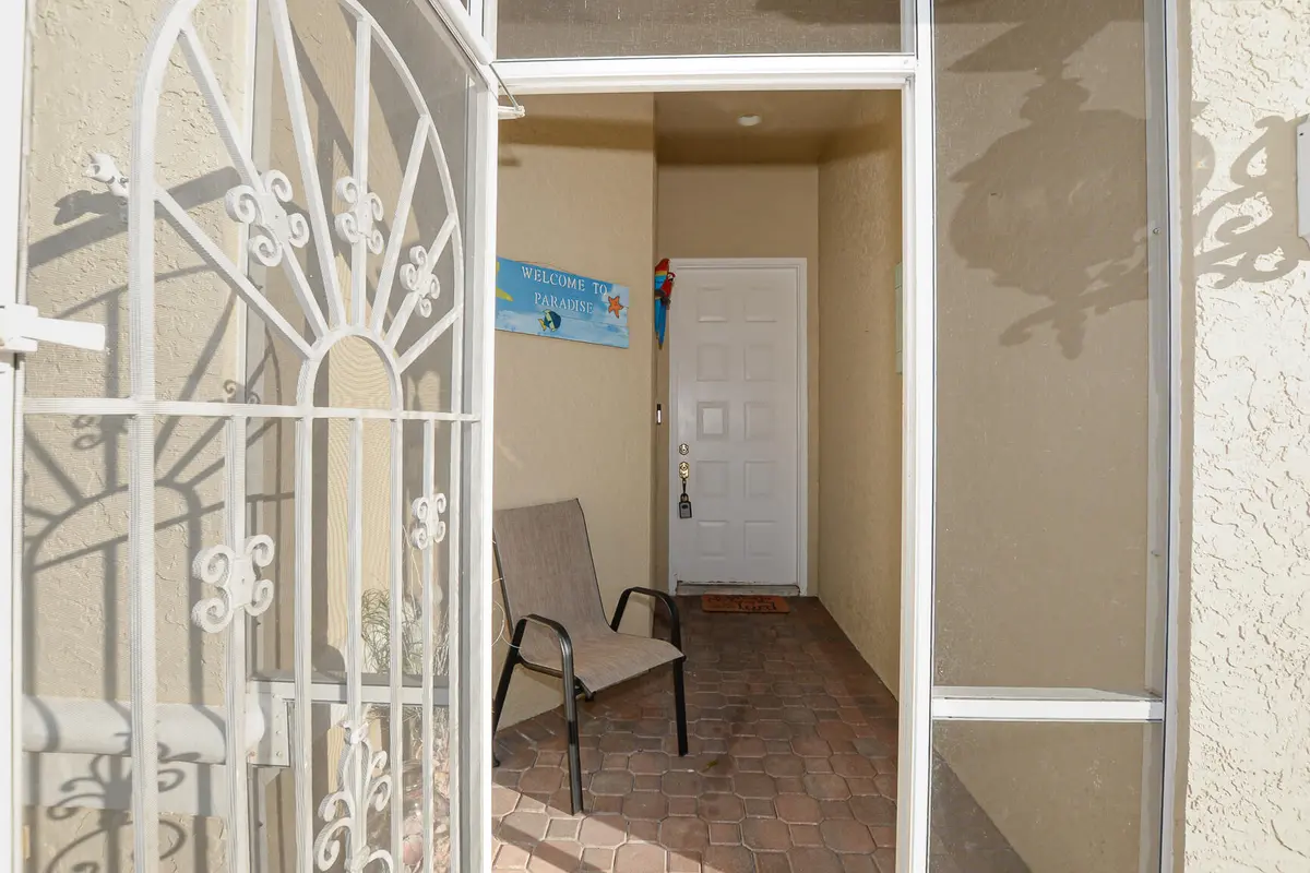 LR-0673 at 709 SW Saint Vincent Cove, Port St. Lucie