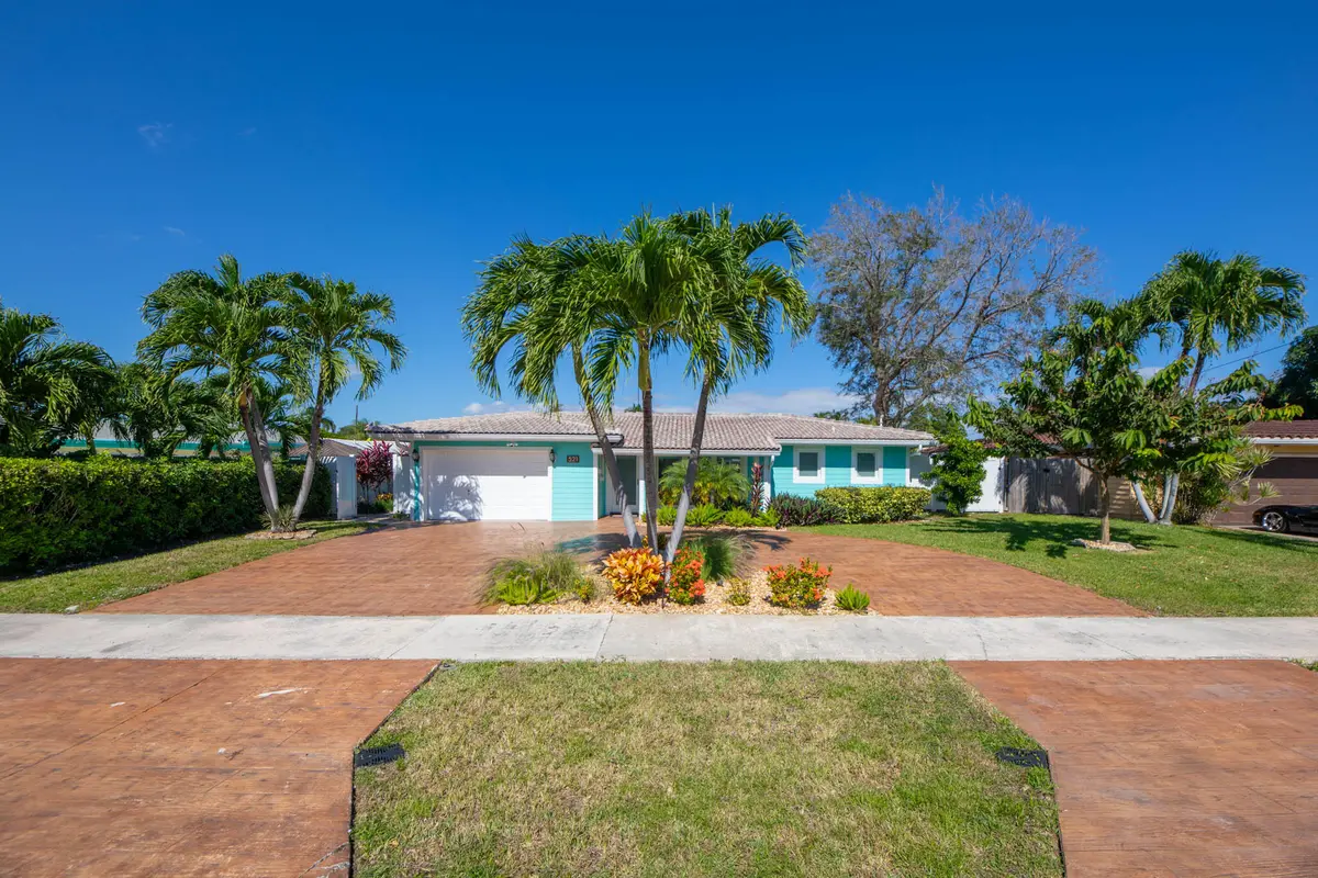 Photo-4 at 521 SE 4 Court, Pompano Beach