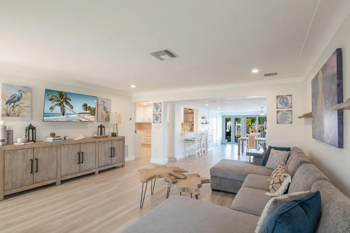 Photo-14 at 521 SE 4 Court, Pompano Beach