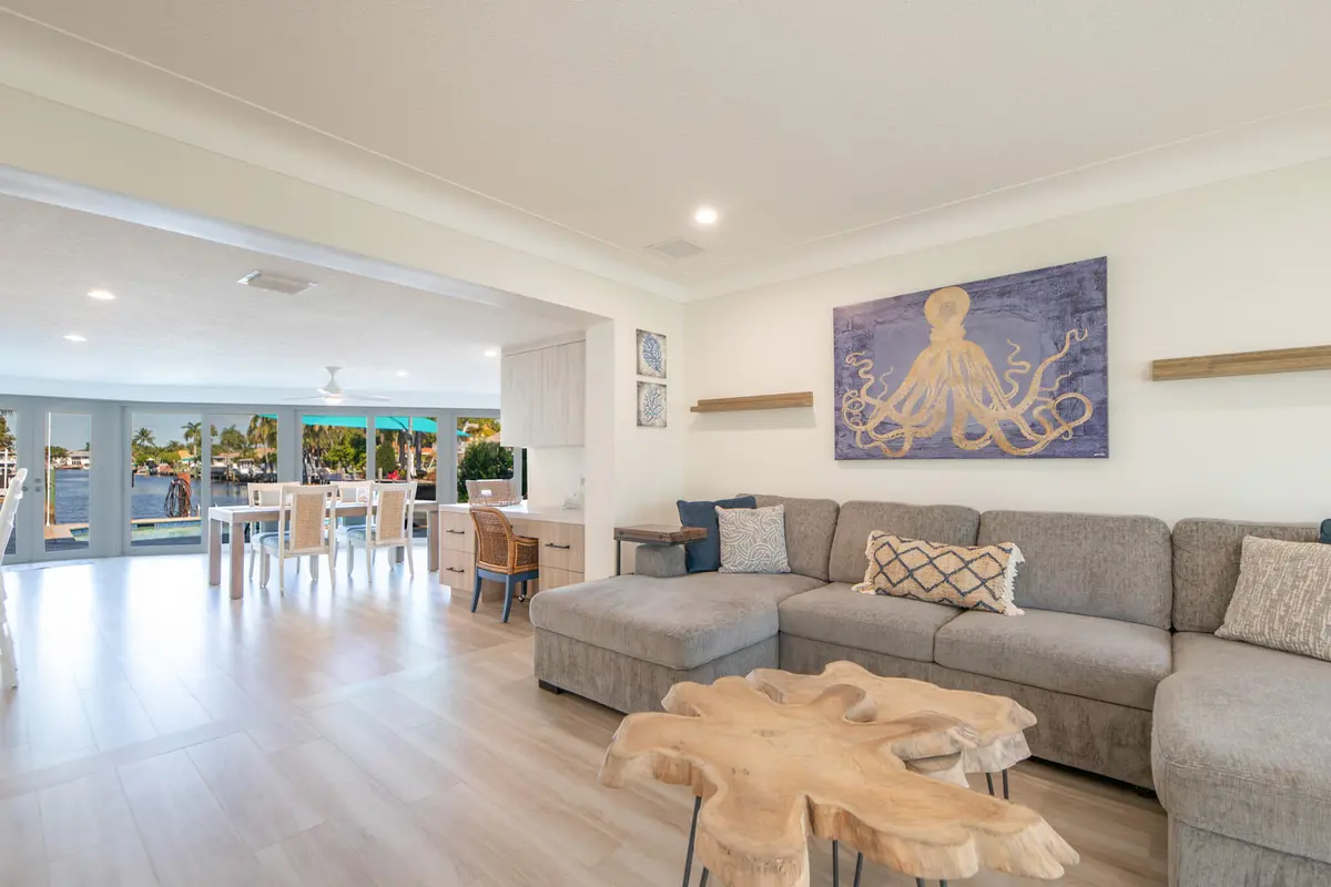 Photo-15 at 521 SE 4 Court, Pompano Beach