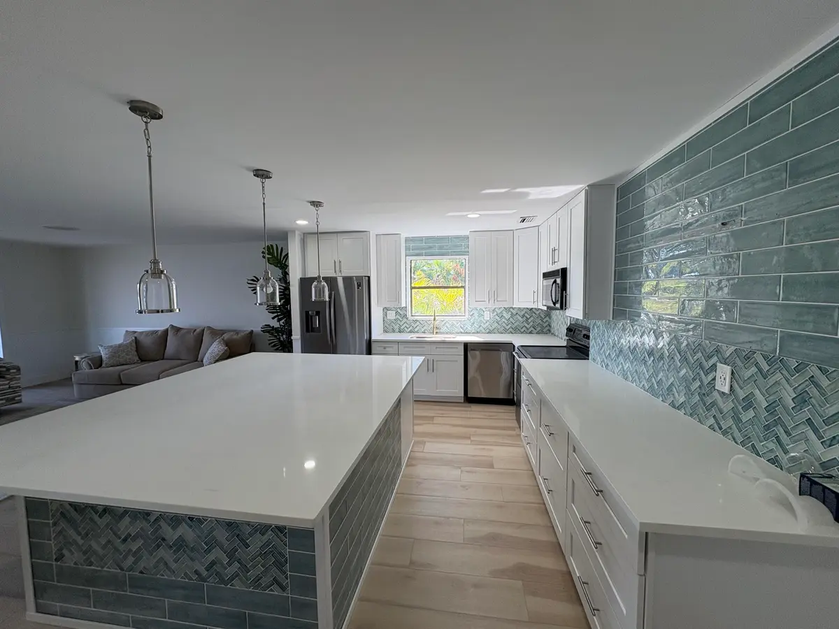 IMG_4416 at 360 Wilma Circle 7, Riviera Beach
