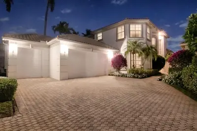 2610 Players Court, Wellington – Single Family Residence for sale
