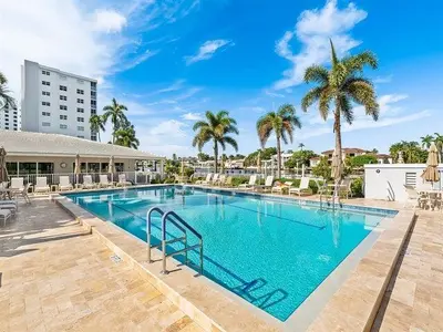 3300 S Ocean Boulevard 419-c, Highland Beach – sold