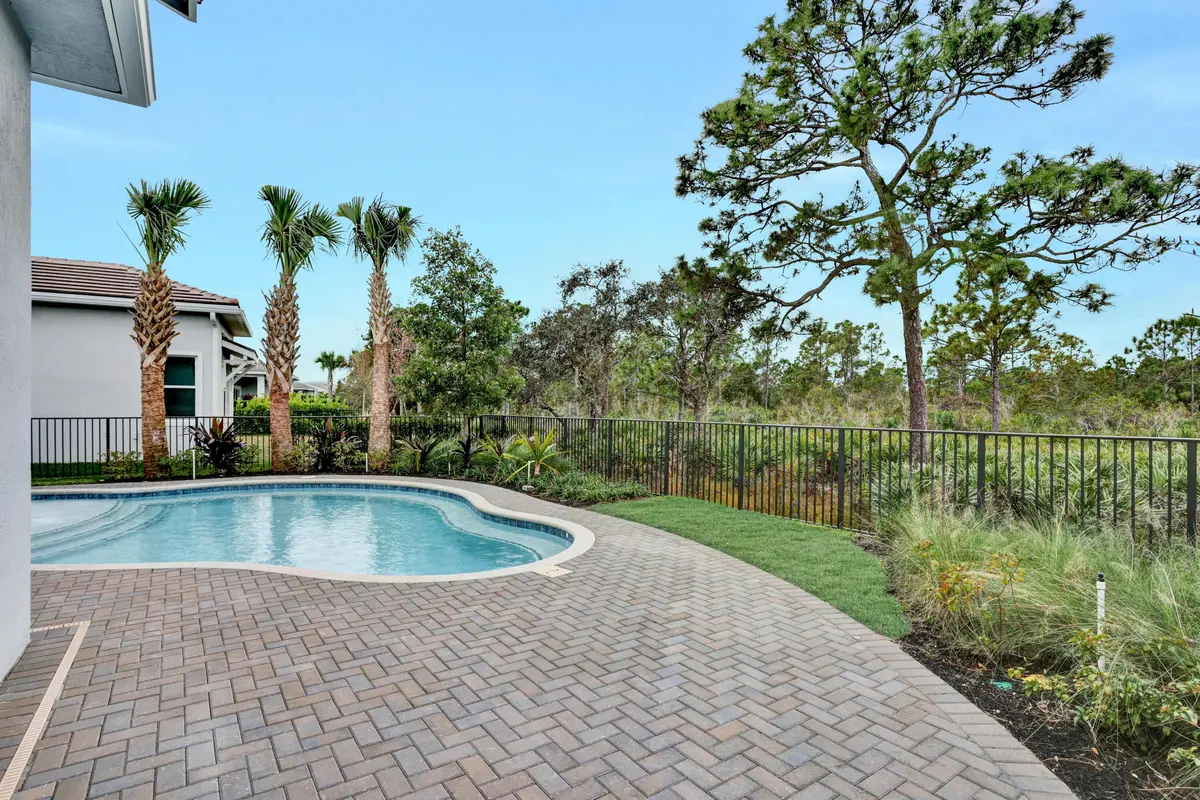 0H3A7069 at 114 SE Palma Street, Port St. Lucie