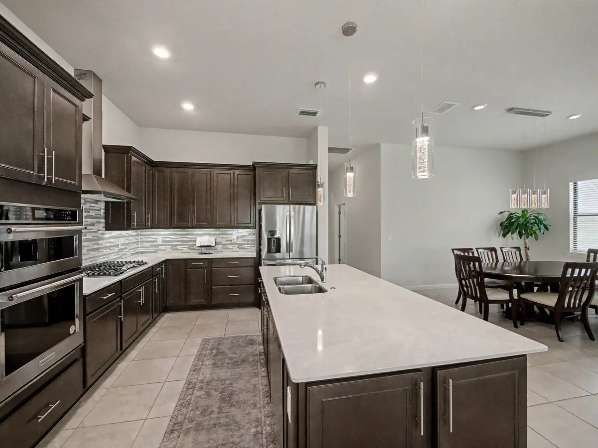 Kitchen at 623 SE Villandry Way, Port St. Lucie