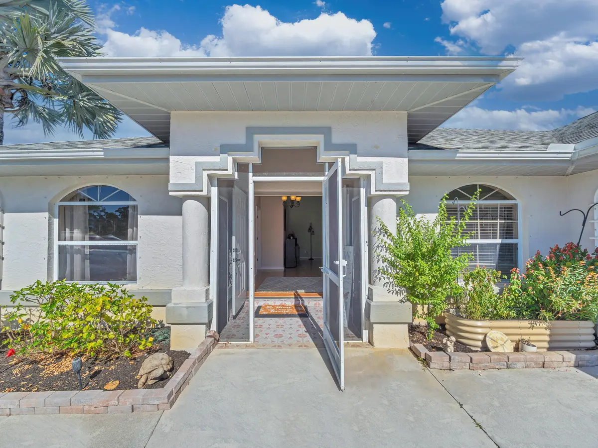 2 Entryway (1) at 1149 SE Cambridge Drive, Port St. Lucie
