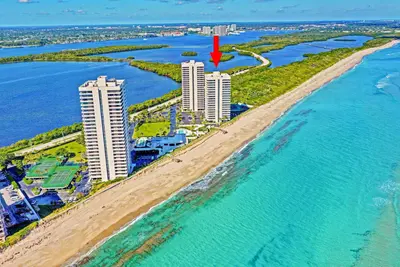 5540 N Ocean Drive 15-B, Singer Island – sold