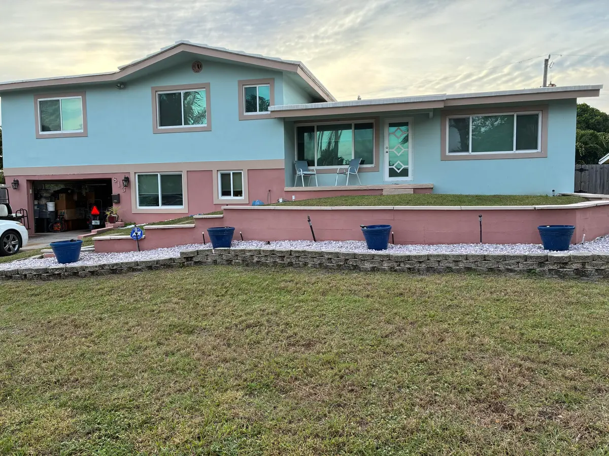 IMG_8946 at 813 SE 10th Terrace Terrace, Deerfield Beach