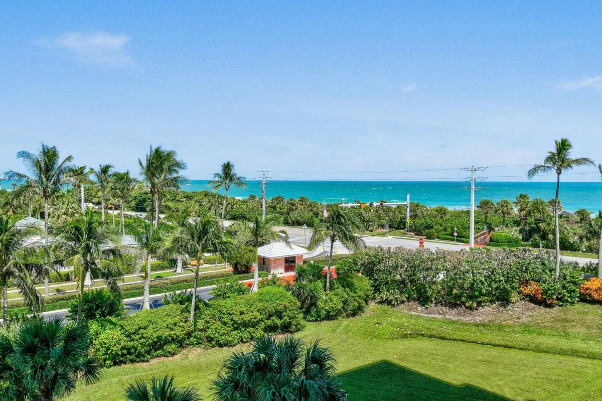 Ocean View at 5047 N Highway A1a 404, Hutchinson Island