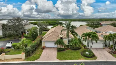 3305 Caracal Drive, Fort Pierce – Single Family Residence for sale