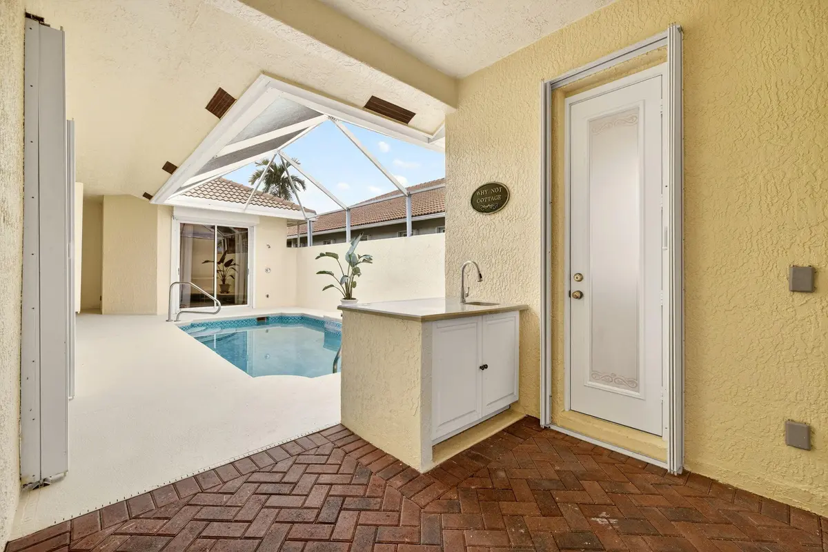 4-web-or-mls-3A5A1564 at 3305 Caracal Drive, Fort Pierce