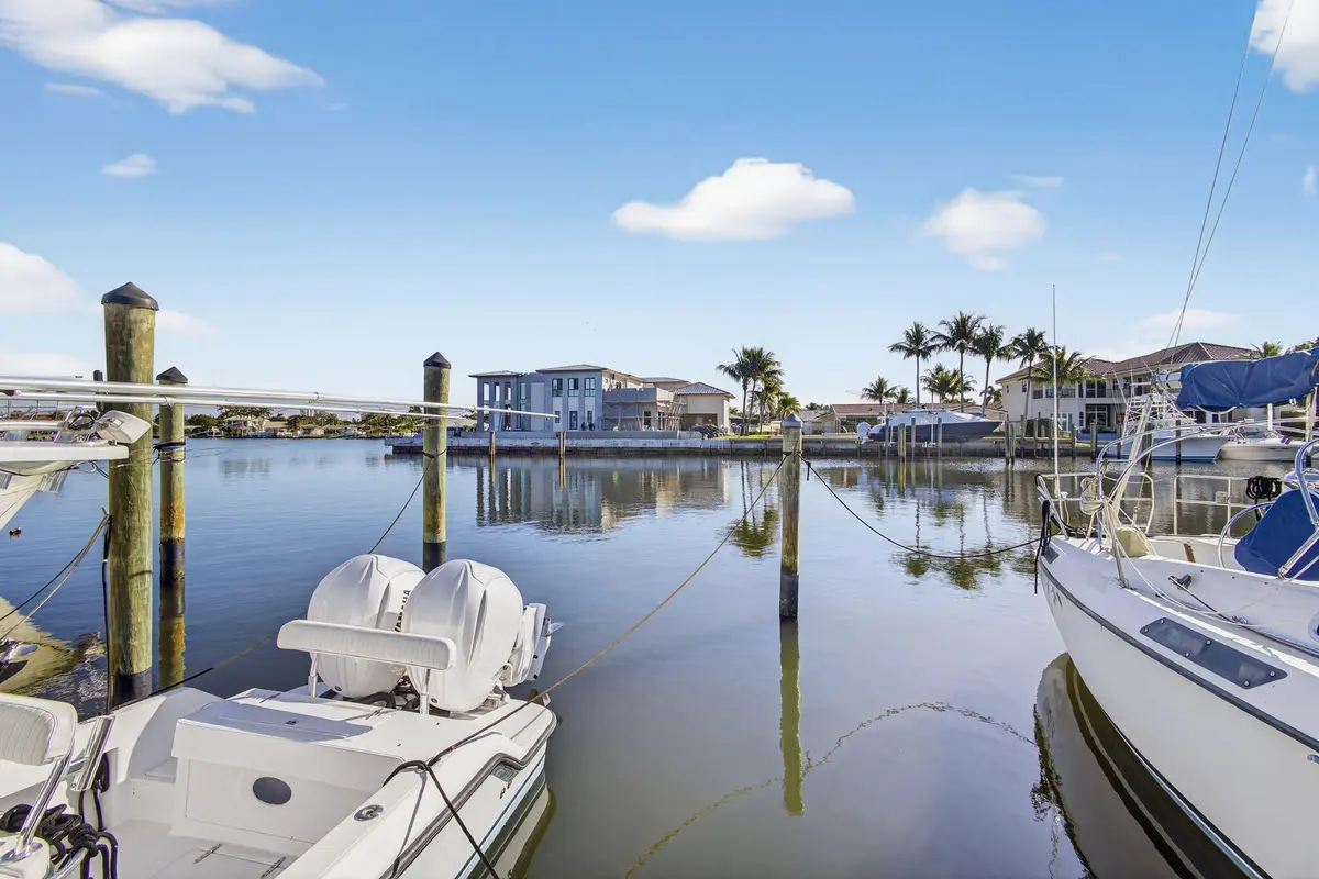 49-web-or-mls-5P1A2217 at 752 Lagoon Drive, North Palm Beach