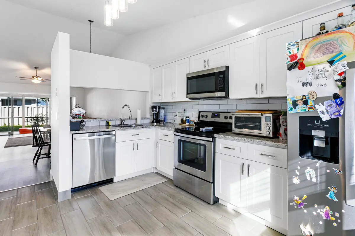 Kitchen-New Appliances at 140 Moccasin Trail, Jupiter