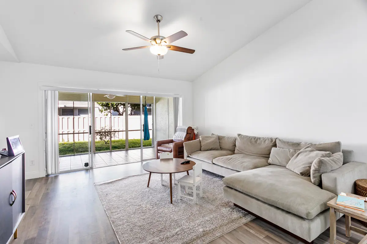 Living Area at 140 Moccasin Trail, Jupiter