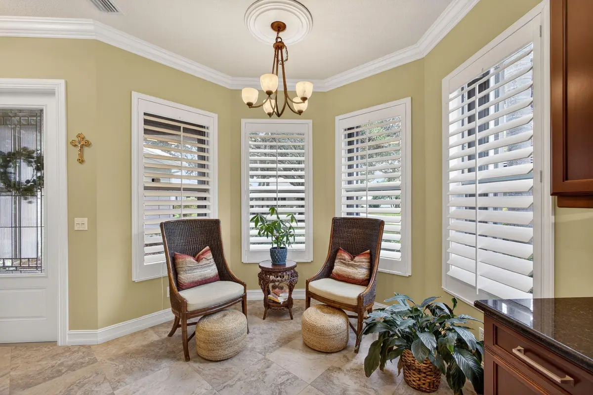 14-web-or-mls-5D1A5463 at , Palm City