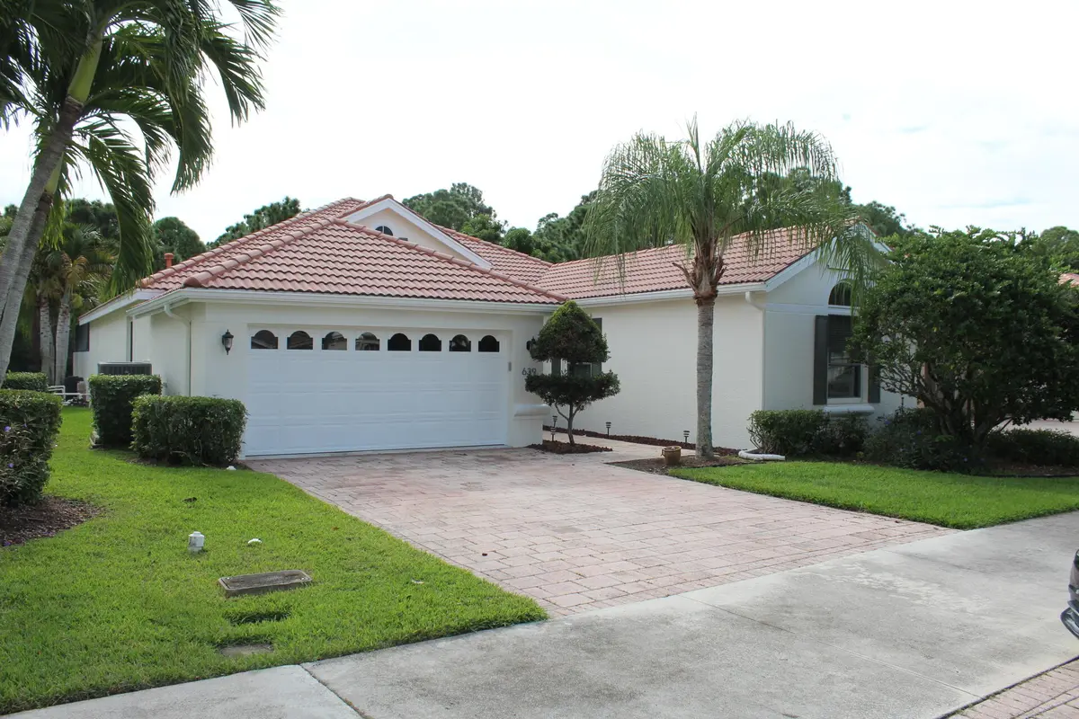 IMG_0390 at 639 SW Lake Charles Circle Circle, Port St. Lucie