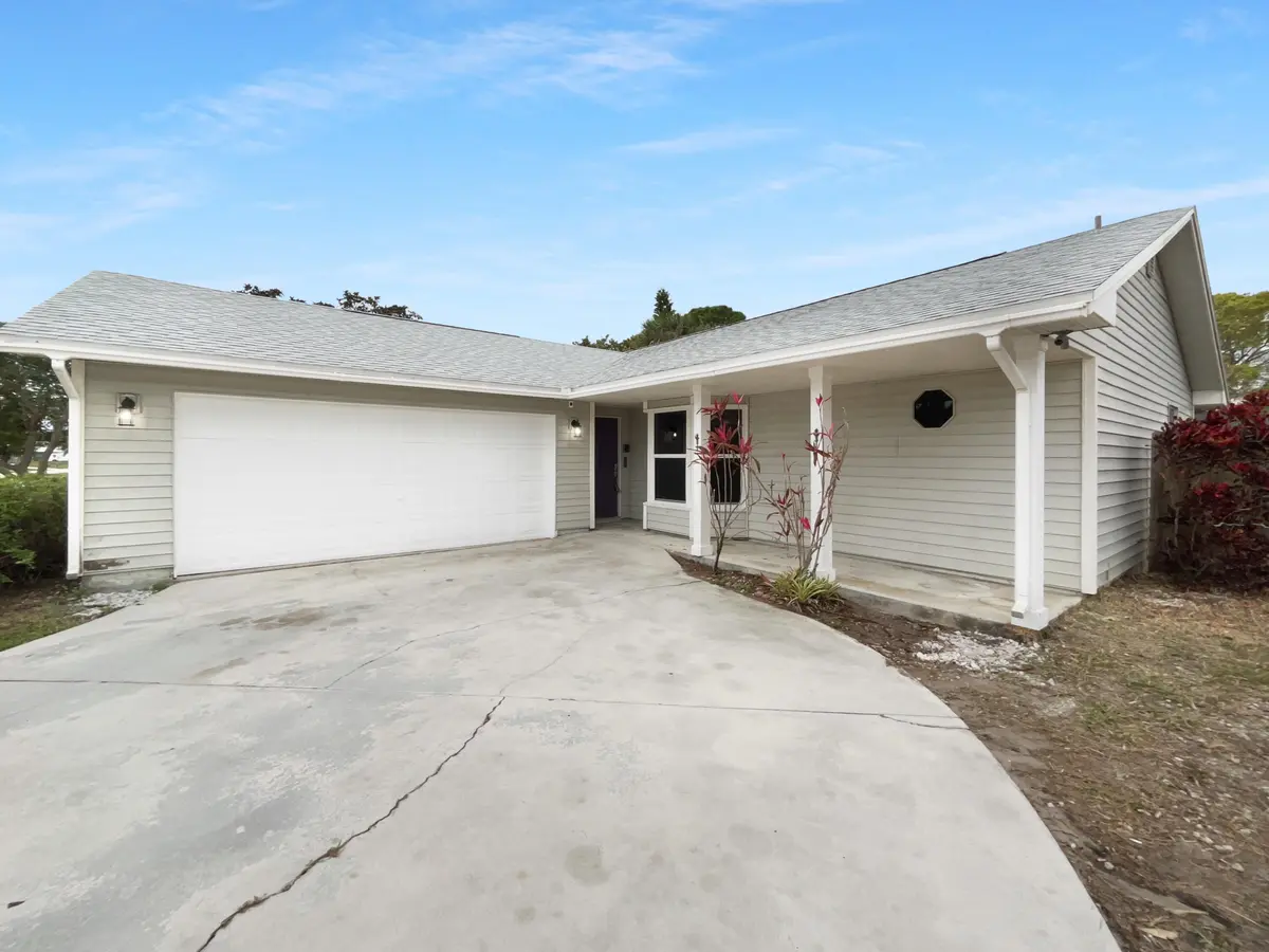 listing_6 at 5409 Hickory Drive, Fort Pierce