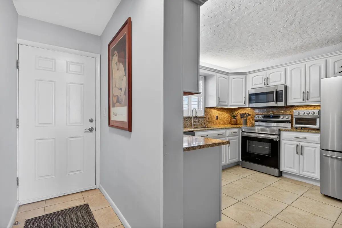 19-web-or-mls-1050-9557 at 1050 Hillsboro Mile 704w, Hillsboro Beach