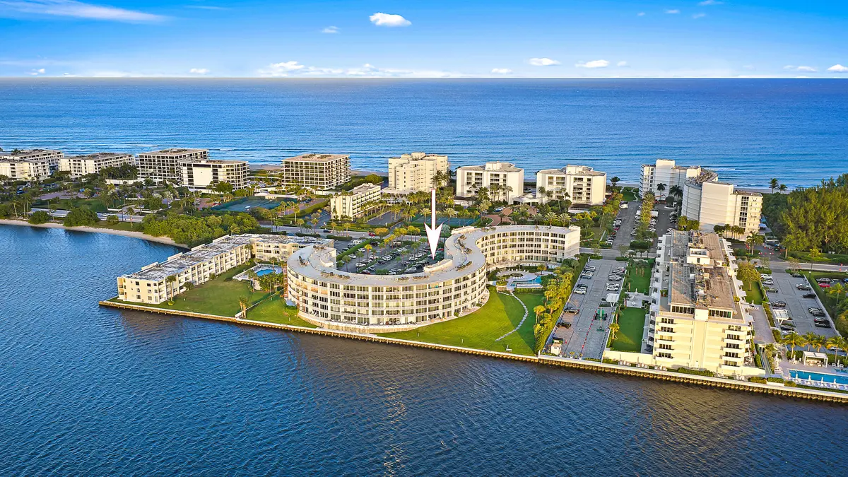 Building Aerial at 2760 S Ocean Boulevard 310, Palm Beach