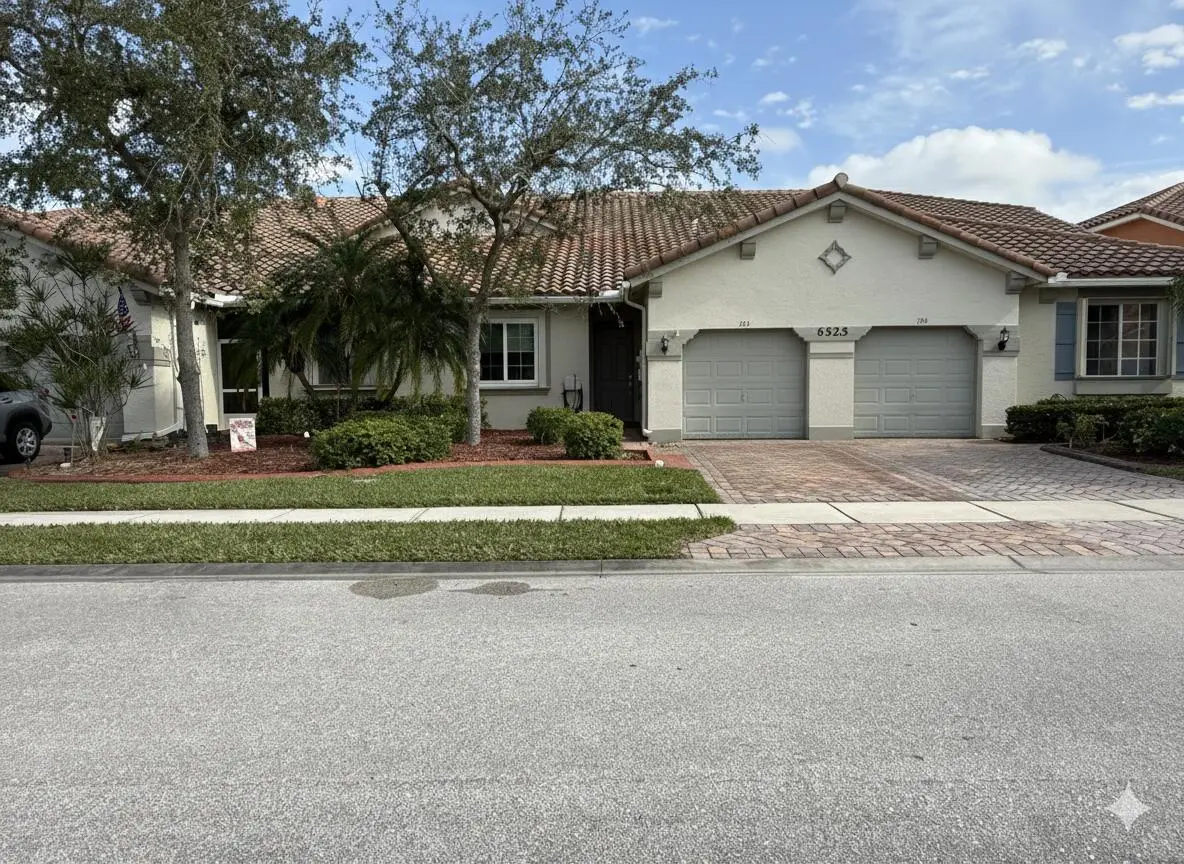 IMG_5331 at 6525 Oxford Circle 103, Vero Beach