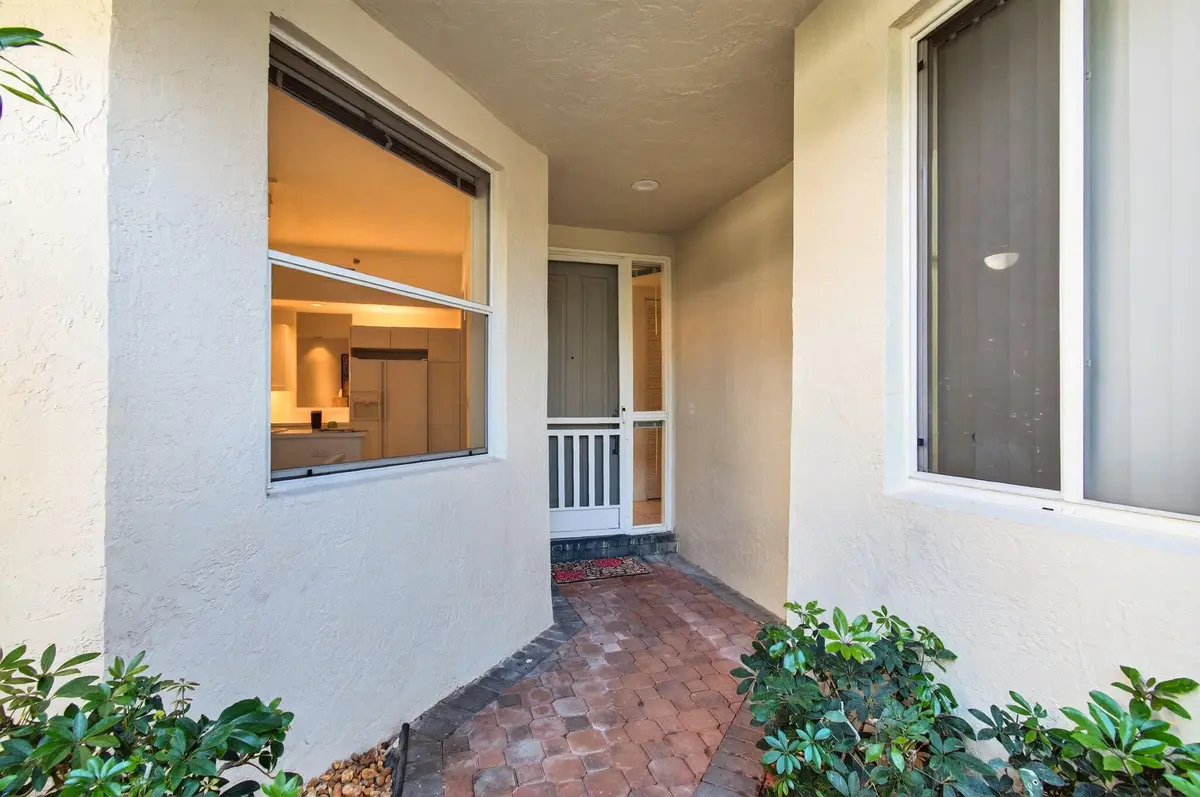 7-web-or-mls-DSC_9906 at 2512 Coco Plum Boulevard 1304, Boca Raton