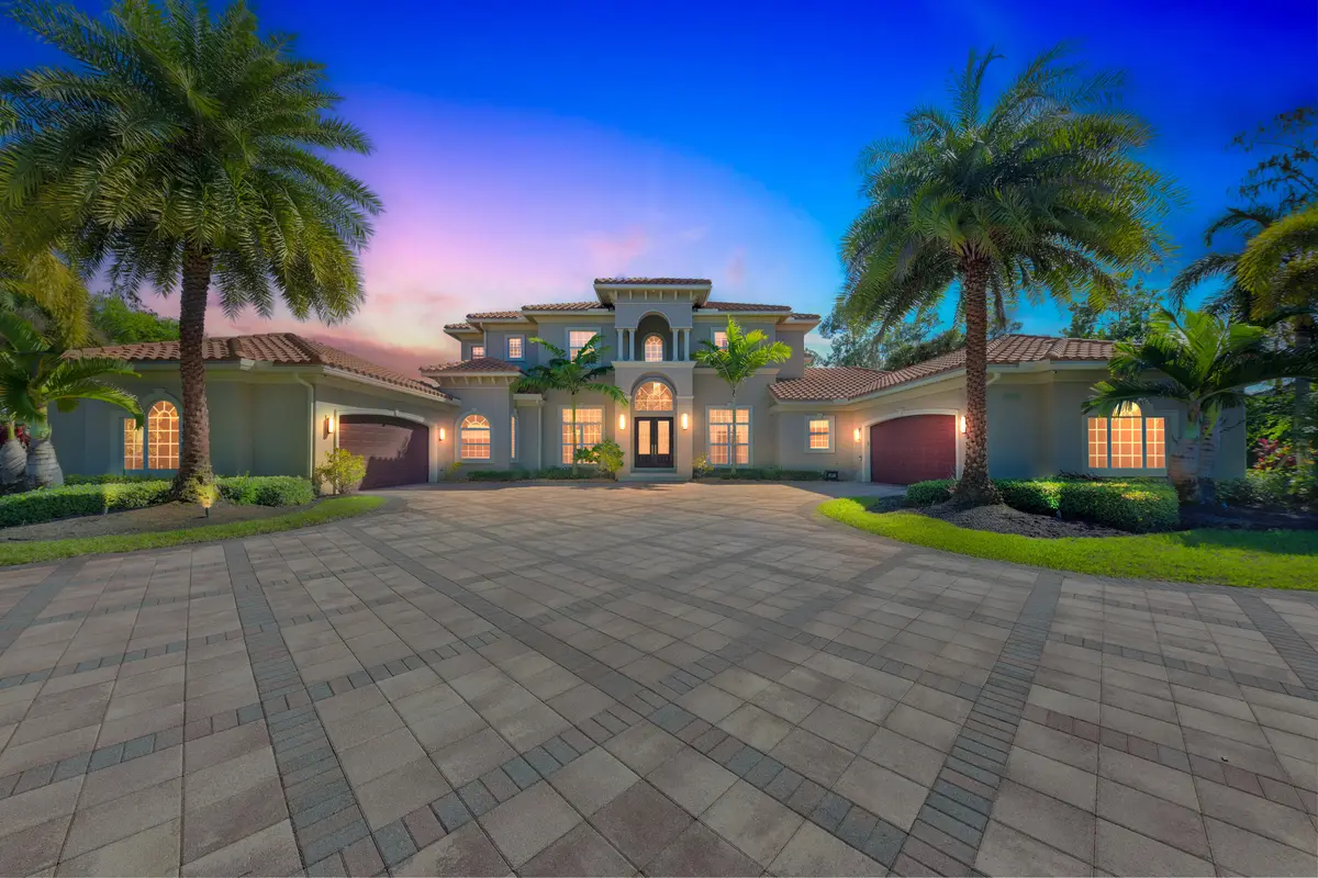 gta21 at 13550 Greentree Trail, Wellington