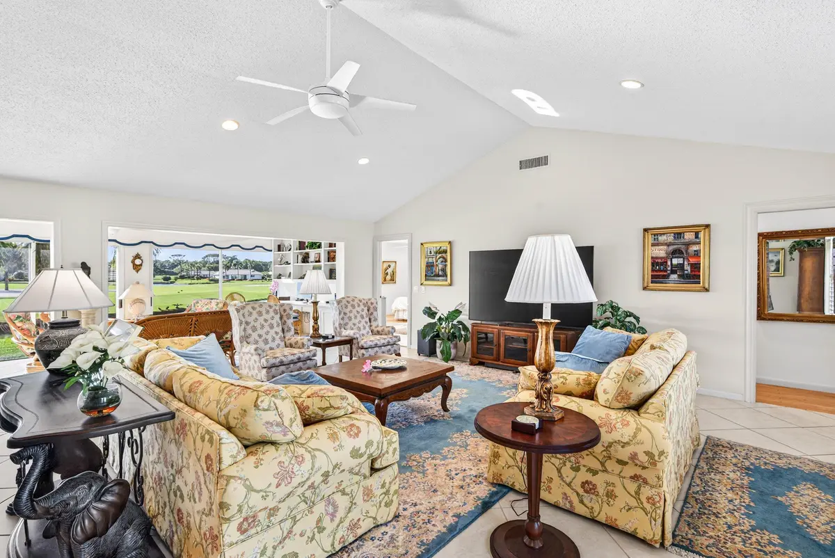 Interior living area at 4524 Sanderling Lane, Boynton Beach