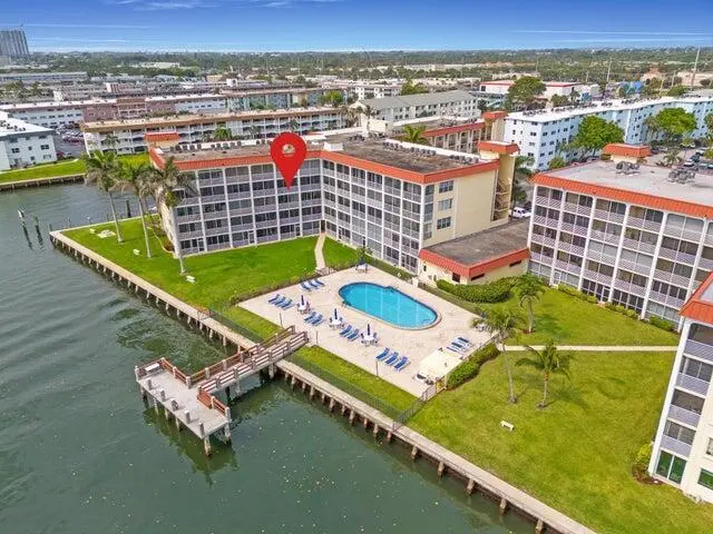100 Paradise Harbour Boulevard 306, North Palm Beach, FL – photo 2