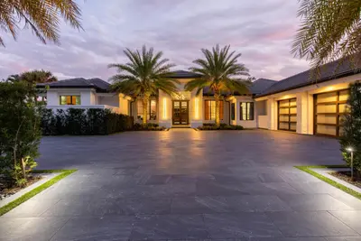 1768 Breakers West Boulevard, West Palm Beach – Single Family Residence for sale