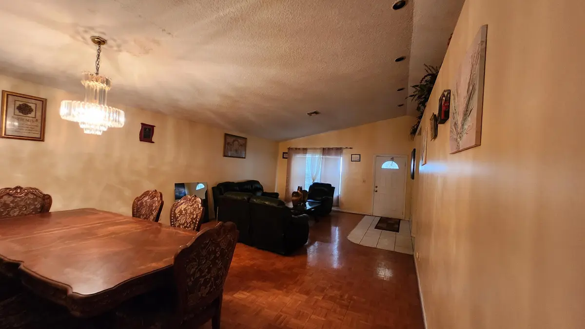1207 Hatteras Circle, Greenacres, FL – photo 6