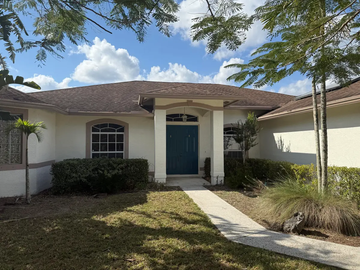 Exterior Front at 15119 98th Trail, Jupiter