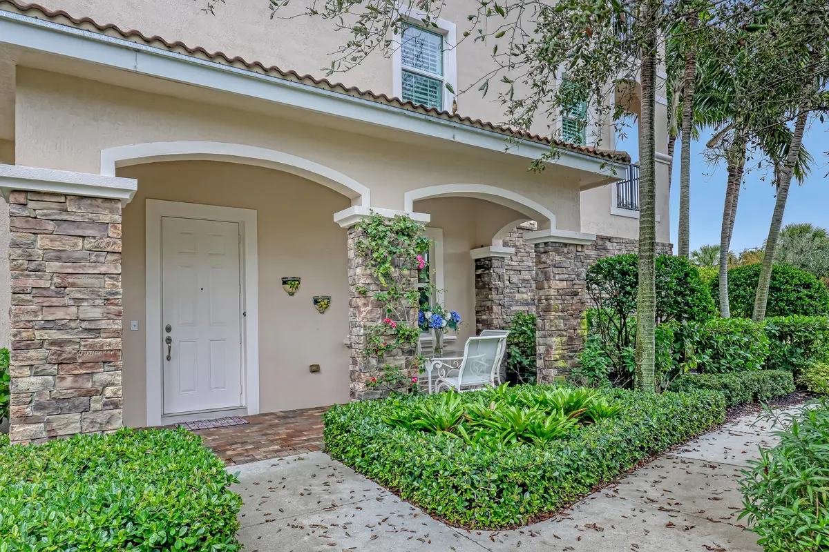 13519 Treasure Cove (41) at 13519 Treasure Cove Circle, North Palm Beach