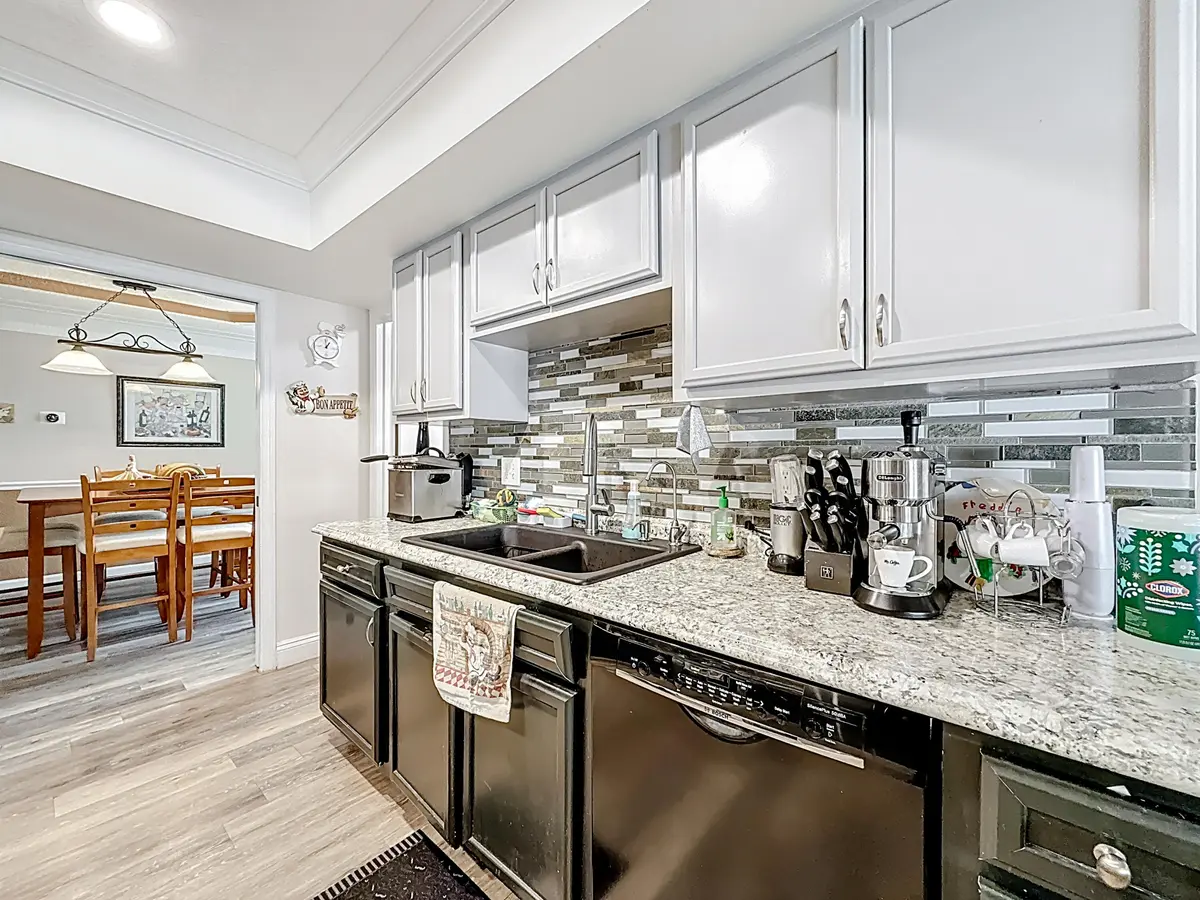 Kitchen at 189 NE Caprona Avenue, Port St. Lucie