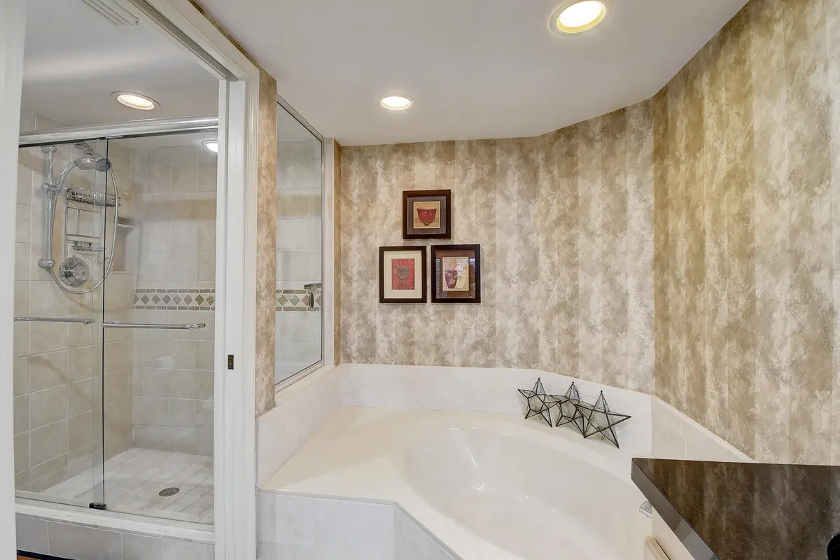 18_dsc_0042_3_4_5_6 at 7248 Clunie Place 15106, Delray Beach