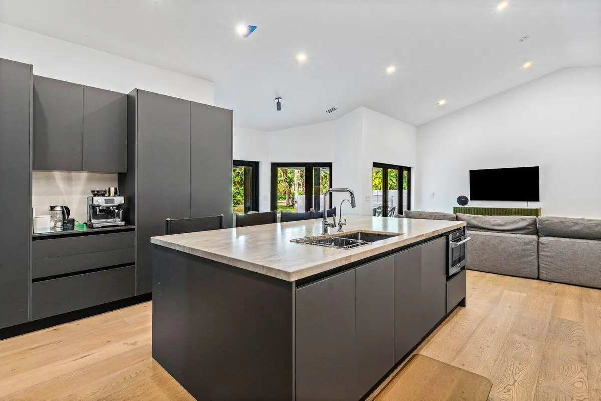 Kitchen view at 14936 Horseshoe Trace, Wellington