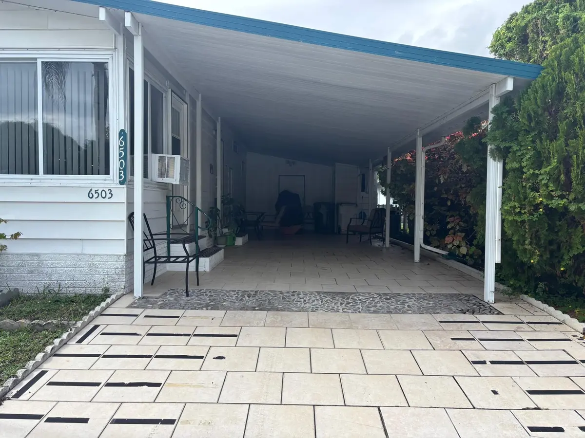 48726f5e-3897-4070-ad5c-9037a53c208b at 6503 NW 34th Ave, Coconut Creek